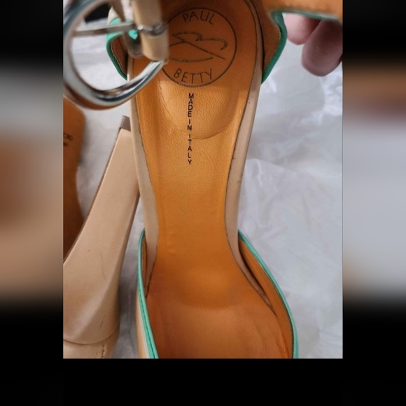 💗Vintage Paul & Betty Tan & Yellow with Blue-Green trims pumps size IT 37 - Picture 3 of 8